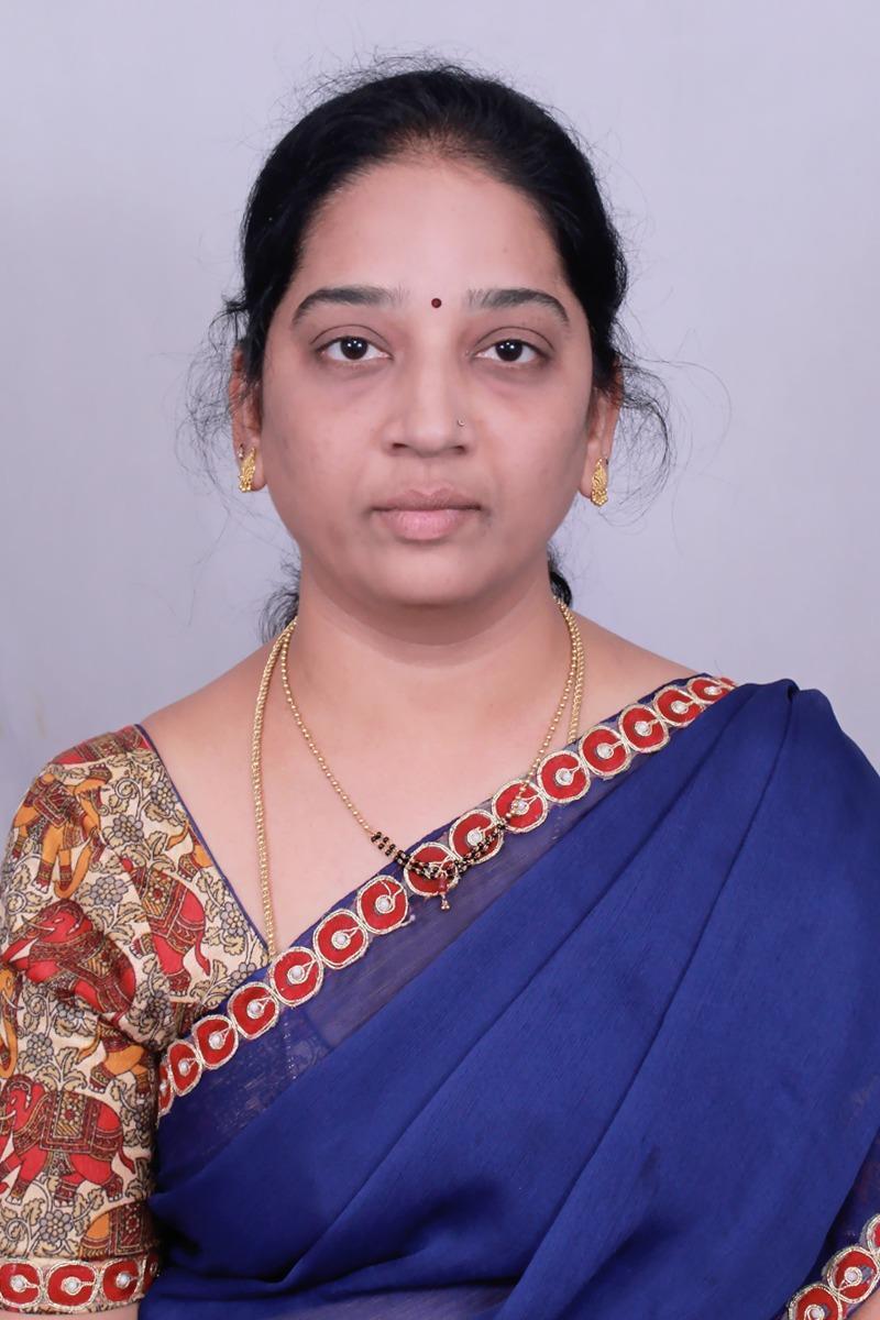 K S Chamudenswari Photo